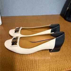 Tory Burch Cream and Black Two-Tone Logo Ballet Flats